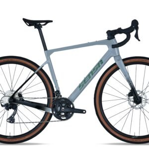 Bicicleta gravel carbono SENSA Giulia XP Elite 2026 con transmisión Shimano GRX y neumáticos de 45 mm